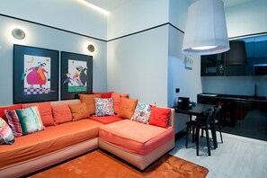 TV - Design Apartment in Barrio Las Letras A02I (Madrid)