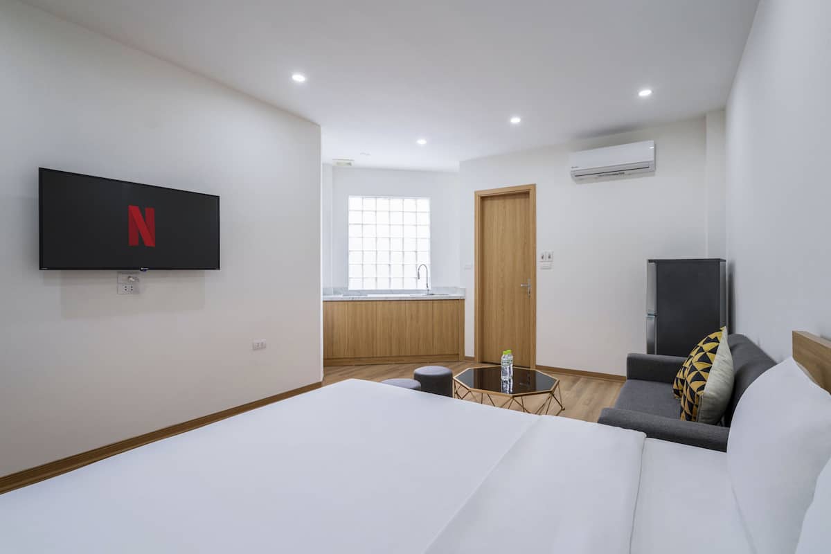 Bureau, Wi-Fi gratuit, draps fournis