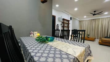 Quầy tiếp tân
