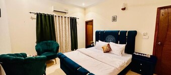 Home Inn Guest House E-11-2