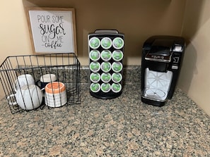 Coffee and/or coffee maker - Quaint Studio APT Near ATV Trails & Norris Lake (LaFollette)