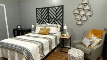 1 bedroom, free WiFi, bed sheets