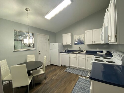 Updated Apt in Country - ATV Trls & Norris Lake