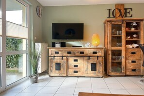 Interior - Die im Januar 2024 Frisch Renovierte Ferienwohnung 24 in der Godewind-anlage ist (Ostseebad Boltenhagen)