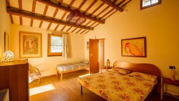 3 camere, ferro/asse da stiro, Wi-Fi, lenzuola