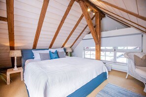 4 chambres, bureau, fer et planche à repasser, accès au Wi-Fi (inclus)