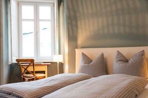 3 chambres, bureau, fer et planche à repasser, Wi-Fi gratuit