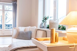 TV, stereo - Vacation apartment "Merle" (Oberstaufen)