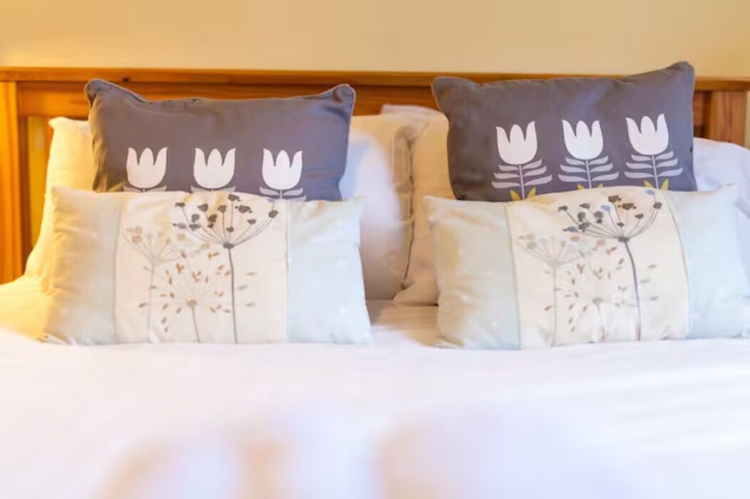 Classic Cottage, 3 Bedrooms | 3 bedrooms, iron/ironing board, free WiFi, bed sheets