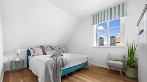 2 soverom, strykejern/-brett, reiseseng for barn og wi-fi (inkludert)