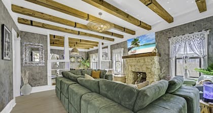 Casa Alaïa | West Brickell | Sleeps 20 | Pool&Spa