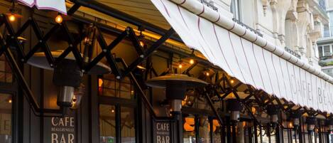 Restauration en plein air