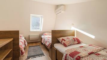 2 chambres, bureau, Wi-Fi gratuit, draps fournis