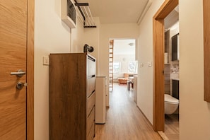 Family House, Multiple Bedrooms, Mountainside (Cozy Apartment Bovec) | Interior