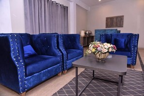 Sala de estar en el lobby