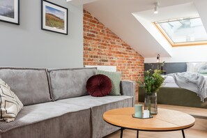 33. Felicjanek | Iron/ironing board, cots/infant beds, free WiFi, bed sheets - FELICJANEK 15 (Kraków)