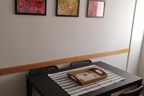 Ruokailu