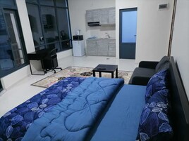 Chambre Double Deluxe, 1 très grand lit | Draps en coton égyptien, literie de qualité supérieure, surmatelas