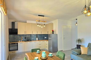 Family Apartment, 2 Bedrooms, Balcony (Cozy Apartment in San Pietro Resort) | Interior - Cozy Apartment in San Pietro Resort (Ishëm)