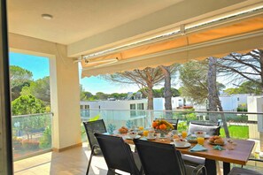 Family Apartment, 2 Bedrooms, Balcony (Cozy Apartment in San Pietro Resort) | Outdoor dining - Cozy Apartment in San Pietro Resort (Ishëm)