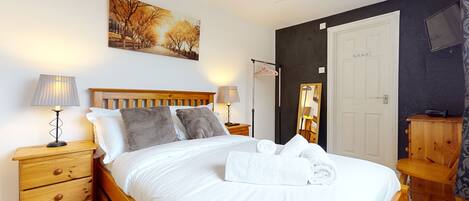 獨棟房屋 | 4 間臥室、書桌、熨斗/熨衣板、免費無線上網