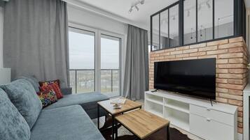 Studio, Balcony | Living room