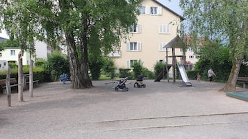 Außen-Kinderspielplatz