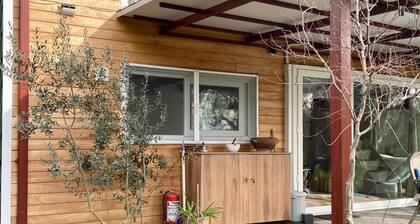 Lakeside Hideaway Cabin