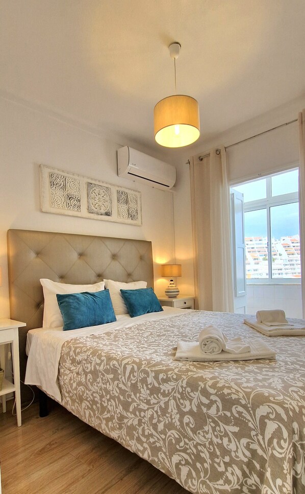 2 camere, ferro/asse da stiro, Wi-Fi, lenzuola