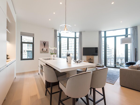 Luxury Suite | Living area