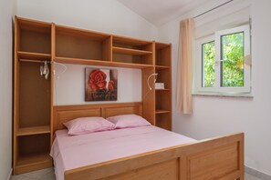 4 bedrooms, WiFi, bed sheets - Abgelegen Villa Irma mit Pool am Waldrand in Liznjan, Südküste Istrien, Kroatien (Ližnjan)