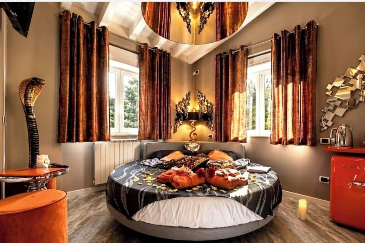 Chambre Luxe, 1 chambre, salle de bains attenante, vue jardin