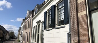 Rust en Ruimte in een Knusse Cottage aan de Lek Naast Werk aan het Spoel