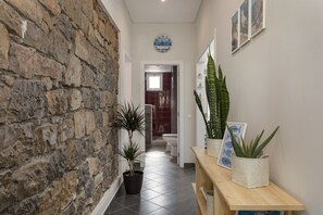 Reception - Lemon Hostel Faro (Faro)