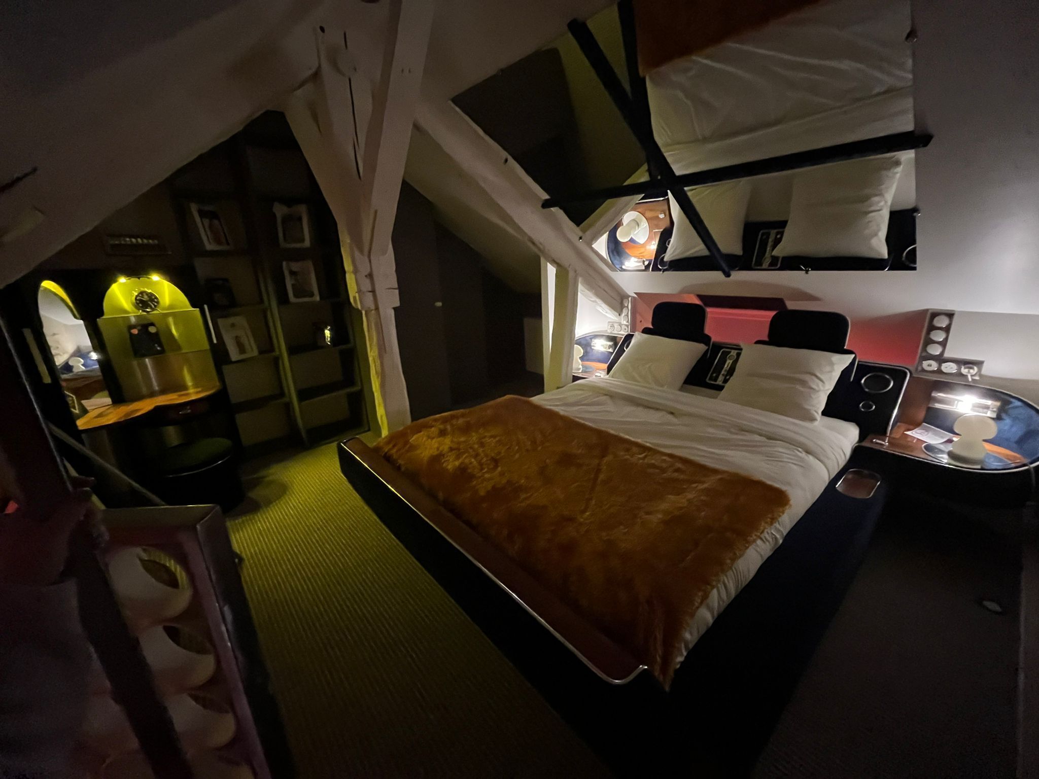 1 camera, culla da viaggio, Wi-Fi gratuito, lenzuola