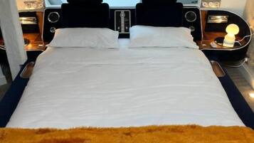 1 bedroom, travel crib, free WiFi, bed sheets