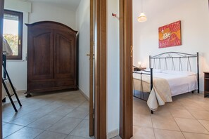 2 Schlafzimmer, Bügeleisen/Bügelbrett, WLAN