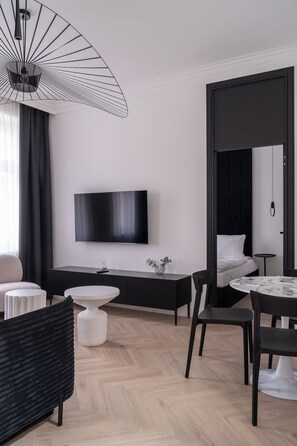 Comfort Apartment | Living room