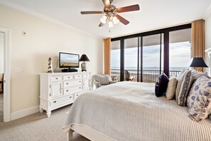 2 bedrooms, internet, bed sheets