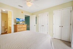 2 bedrooms, Internet, bed sheets