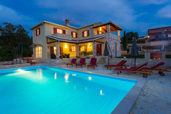 Pool - Villa Stupenda by Villas Guide (Porec)