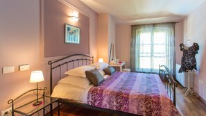 5 bedrooms, iron/ironing board, free WiFi, bed sheets - Villa Splendida by Villas Guide (Porec)