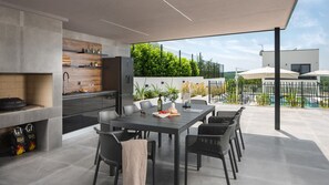 Outdoor dining - Villa Dea by Villas Guide (Vrsar)