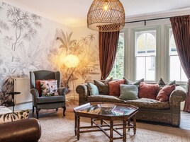 บริเวณนั่งเล่น