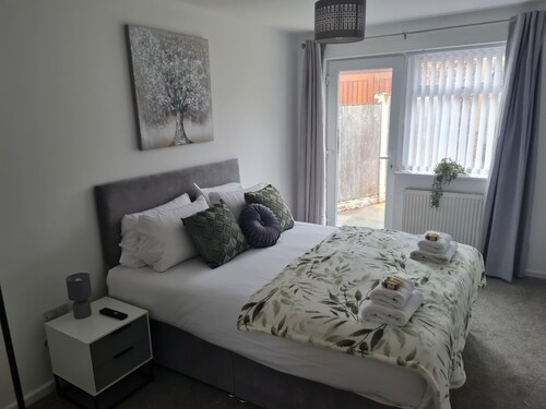 5bed House Wirral Near Liverpool,chester