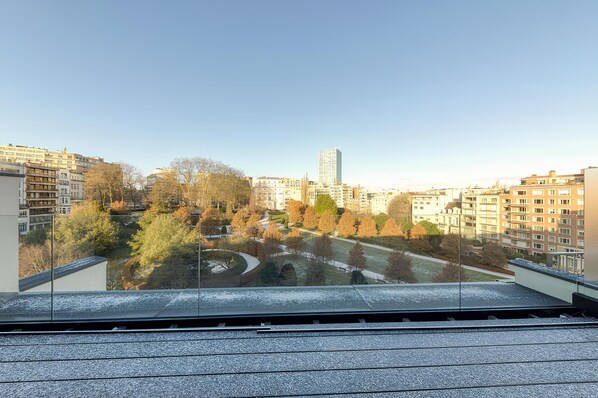 Luxury Apartment | Terrace/patio