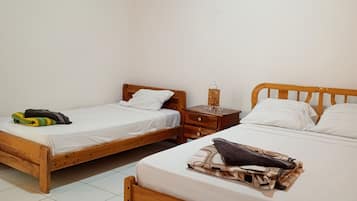 1 bedroom, WiFi, bed sheets
