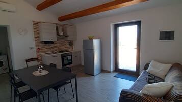 1 camera, Wi-Fi gratuito, lenzuola