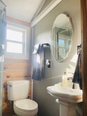Towels, soap, toilet paper