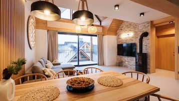E2. Stylchyn Park - Exclusive Apartment | Vista desde la habitación